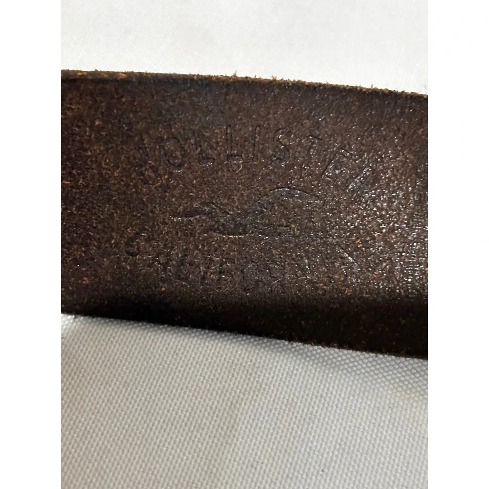 Y2K Hollister California Brown Leather Belt Mens Sz 32 Embossed Logo Distressed